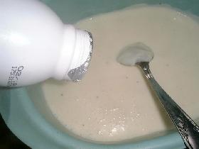 préparer une béchamel avec 1l de lait, 20g de beurre et 4 càs de farine